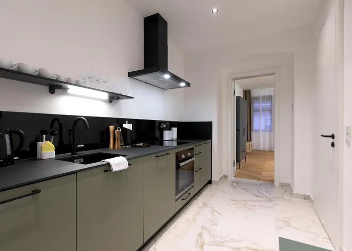 Limehome Karajangasse * Viyana
