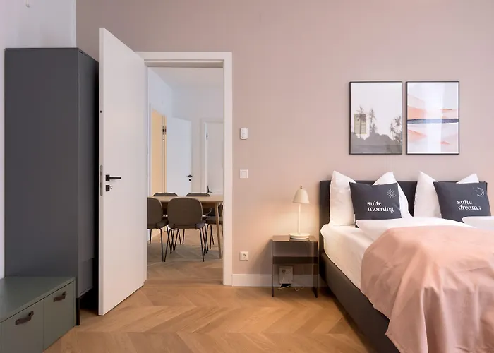 Limehome Karajangasse *