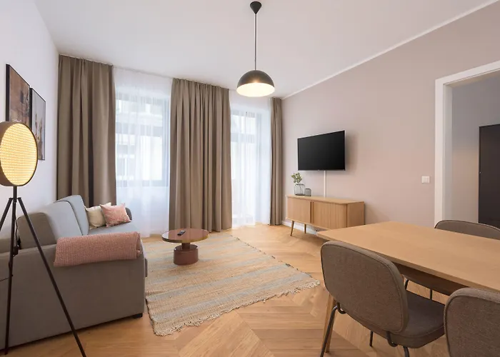 Limehome Karajangasse شقة فيينا